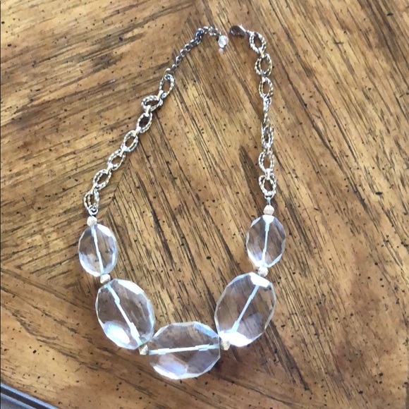 Clear bead necklace - Picture 2 of 5